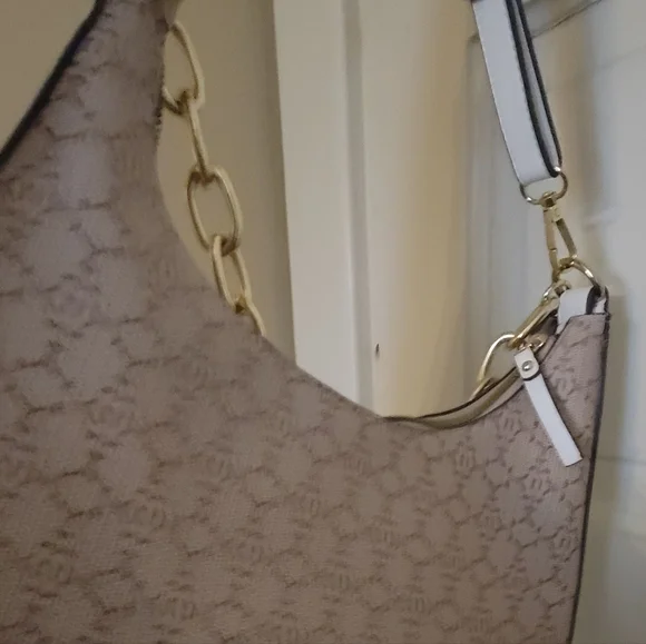 Nanette Lepore Monogram Shoulder Bag – Tan/Beige with Gold Chain Detail - Picture 10 of 16